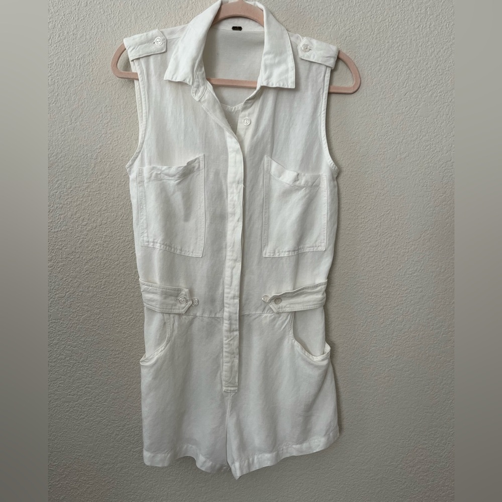 Woman’s jumper size small